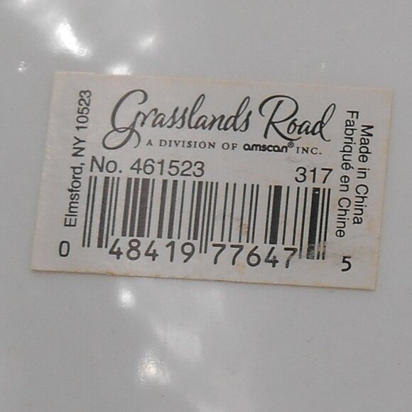 GRASSLANDS ROAD CLOVER GLEN DECORATIVE PLATE DISCONTINUED 2009 EMBOSSED FAMILY - Picture 11 of 11